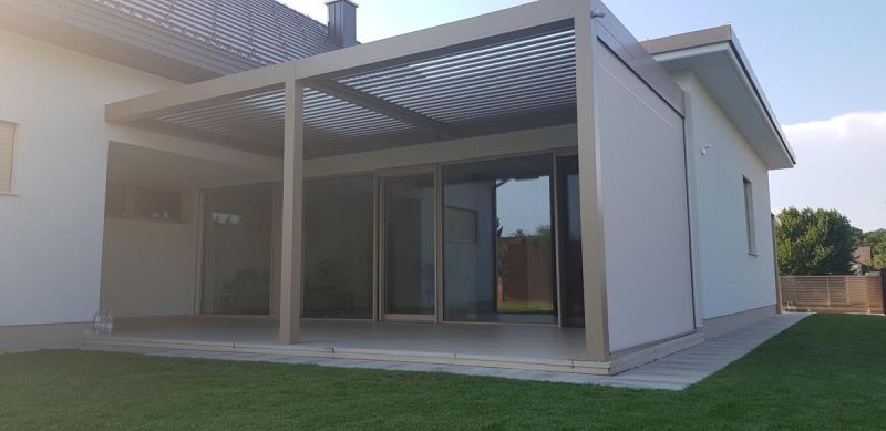 lamelna pergola misteral 32e7754d7 fd0c 02be fce9ba2ef69c