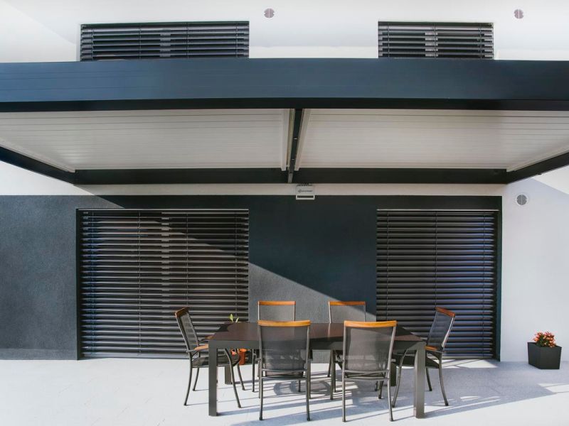 lamelna pergola misteral bioklimatska pergola bioclimatic design elegance terasa pergole pergolas tende bioklimatskapergola lamelnapergola ziprolo30a55d5d2 a4e5 5137bf eb9c0f343dec
